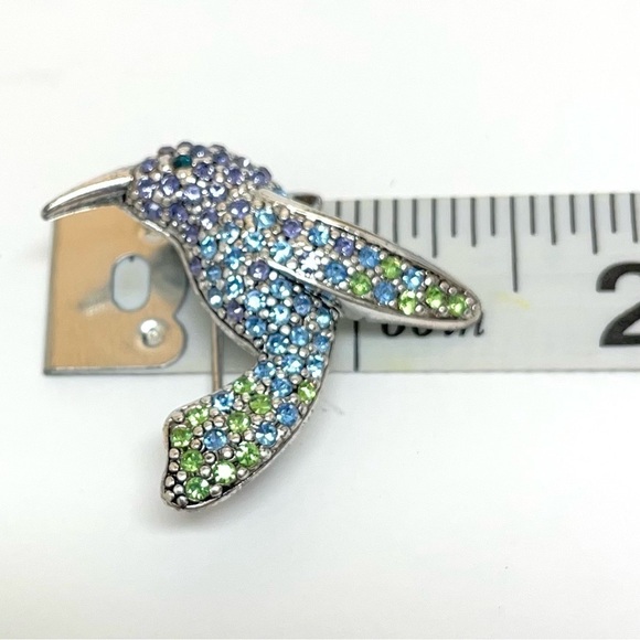 Vintage Monet Hummingbird Silver Tone Rhinestone Pin - Etsy Vintage Monet hummingbird silver tone brooch pin